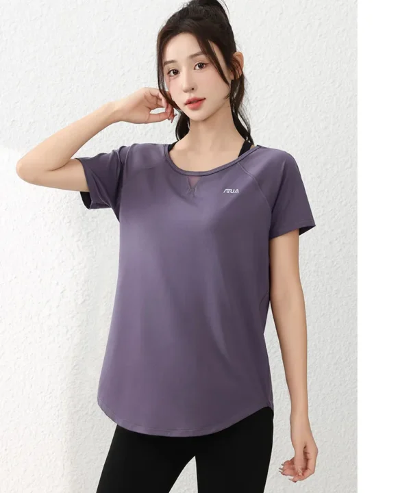 Женские футболки с круглым вырезом и коротким рукавом